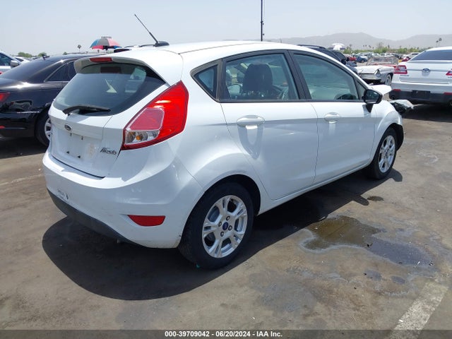 Ford FIESTA SE 2015 3FADP4EJ9FM199616 Image 4