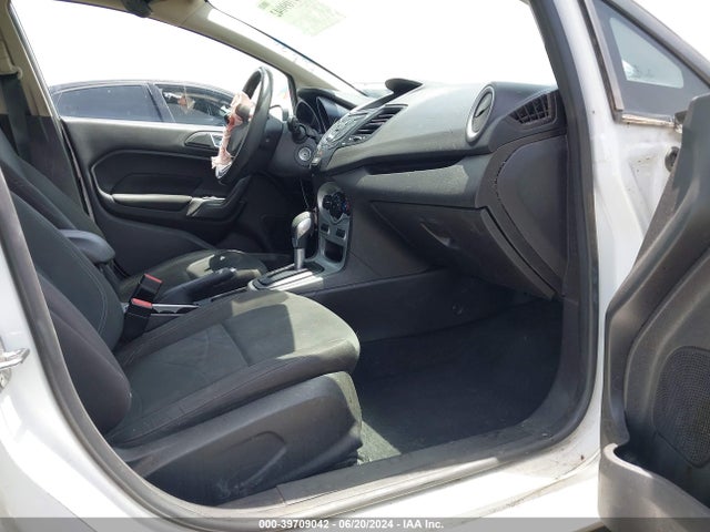 Ford FIESTA SE 2015 3FADP4EJ9FM199616 Image 5