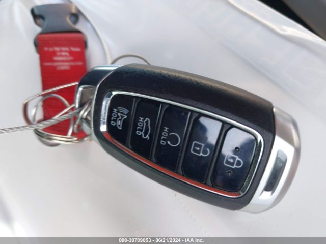 KMHLP4AG6NU298111 Hyundai Elantra Limited