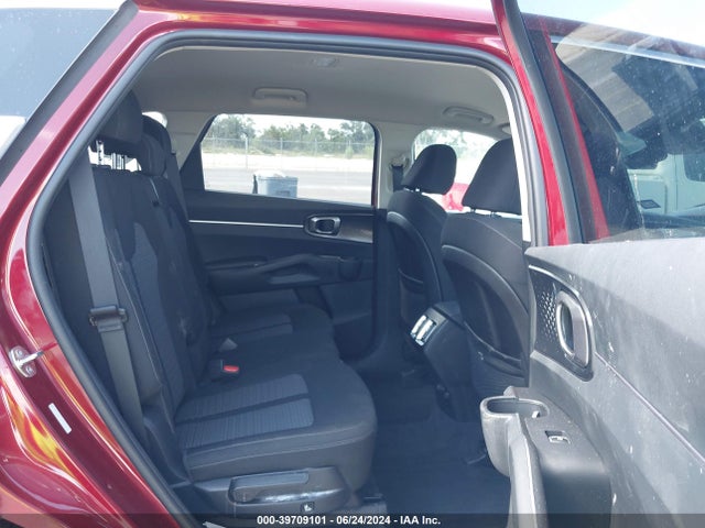 KIA SORENTO LX 2023 5XYRG4LC6PG221932 Image 8
