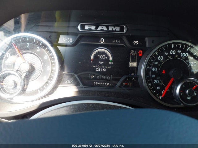 1C6SRFJT0NN257753 RAM 1500 Laramie  4x4 5'7 Box