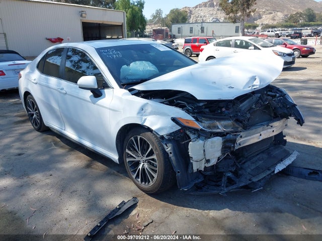 Toyota CAMRY SE 2018 4T1B11HK5JU644715 главное изображение