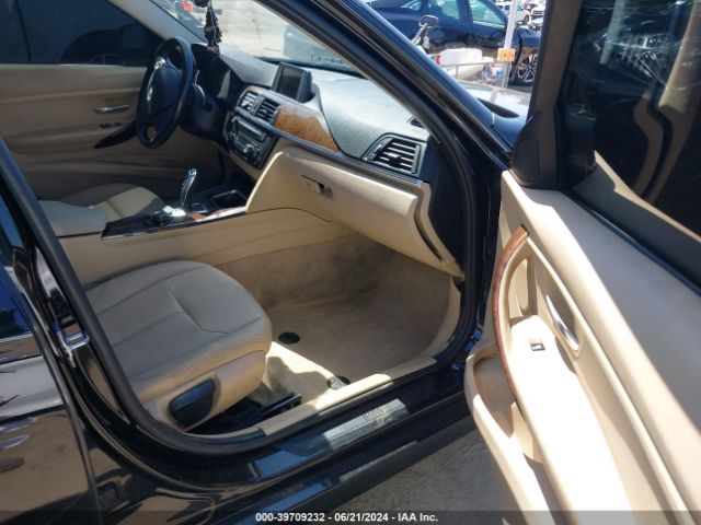 WBA3B1C58FK136259 BMW 320i
