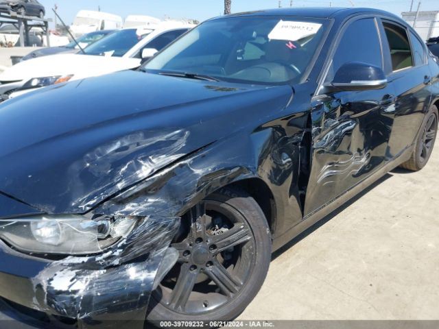 WBA3B1C58FK136259 BMW 320i