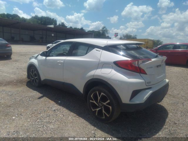 NMTKHMBX3JR015947 Toyota C-HR XLE