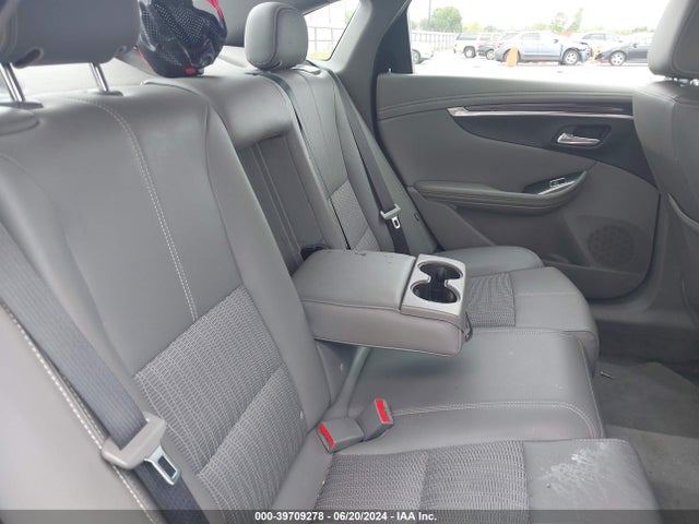 Chevrolet IMPALA 1LT 2018 2G1105S33J9152105 Image 8