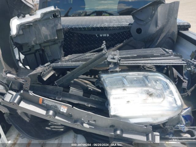 3FTTW8E9XNRA52910 Ford Maverick Xl