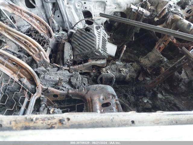 39709329 :رقم المزاد ، 1G4GD5G38EF211818 vin ، 2014 Buick Lacrosse Premium I Group مزاد بيع