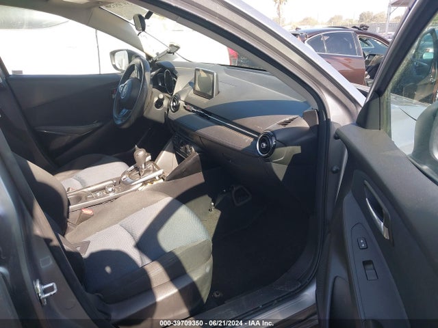 Scion IA 2016 3MYDLBZV3GY113753 Image 5