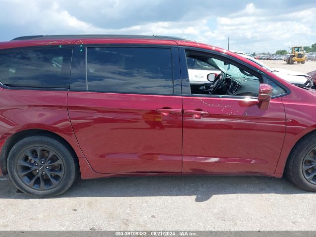2C4RC1FG5MR605328 Chrysler Pacifica Touring
