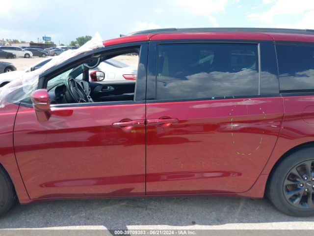 2C4RC1FG5MR605328 Chrysler Pacifica Touring