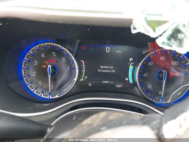 2C4RC1FG5MR605328 Chrysler Pacifica Touring