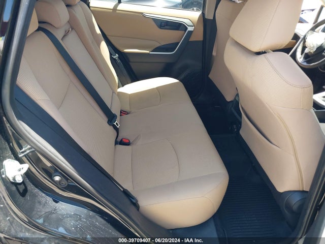 Toyota RAV4 LE 2019 2T3H1RFV7KW041487 Image 8