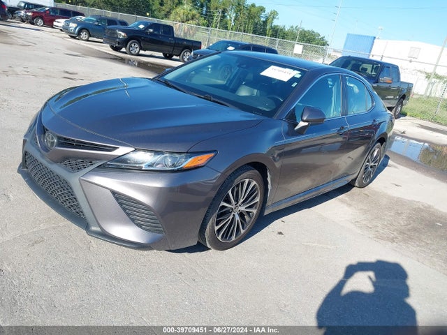 Toyota CAMRY SE 2020 4T1G11AK2LU953111 Image 2