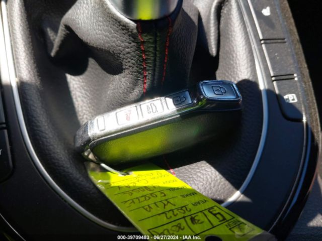 3KPF44ACXNE449392 KIA Forte Gt Manual