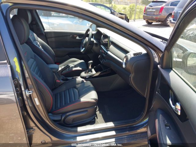 3KPF44ACXNE449392 KIA Forte Gt Manual