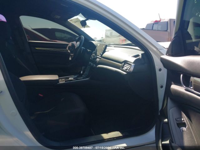 1HGCV1F37JA130909 Honda Accord Sport
