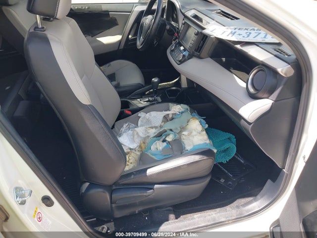 JTMDFREV7JJ255572 Toyota Rav4 Limited