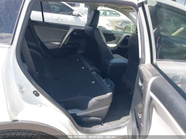 JTMDFREV7JJ255572 Toyota Rav4 Limited