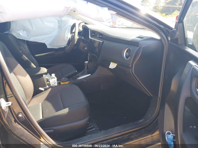 Toyota COROLLA LE 2019 5YFBURHE2KP945462 Image 5