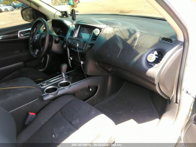 5N1AR2MM1EC722338 Nissan Pathfinder S