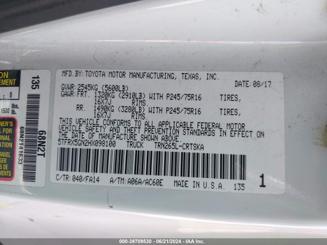 Toyota Tacoma Sr 2017 5TFRX5GN2HX098100 Image 9