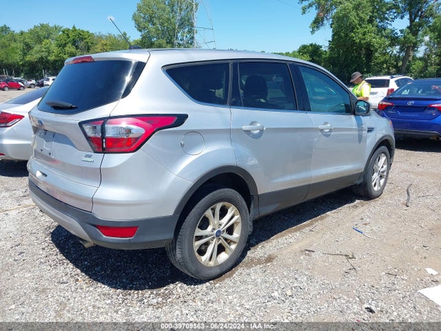 Ford ESCAPE SE 2017 1FMCU0GD0HUC63048 Image 4