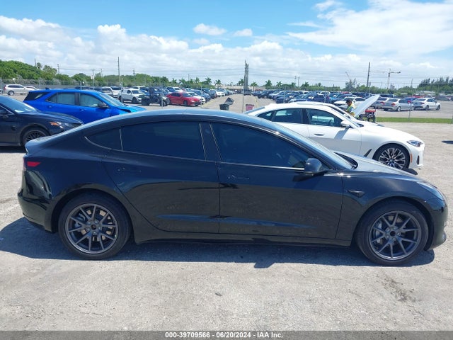 Tesla Model 3 Rear-wheel Drive 2023 5YJ3E1EA5PF470302 Image 13