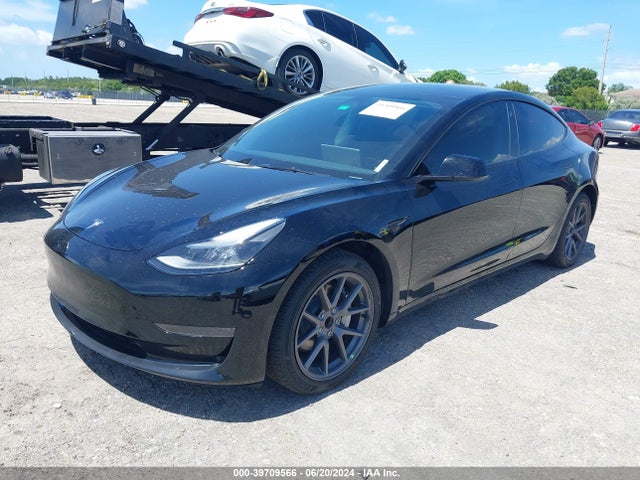 Tesla Model 3 Rear-wheel Drive 2023 5YJ3E1EA5PF470302 Image 2
