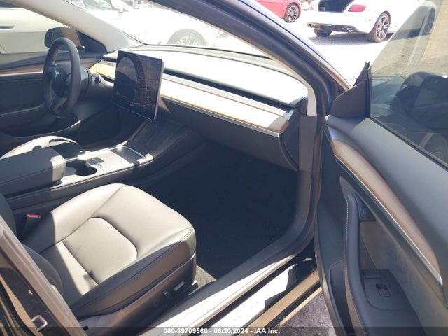 Tesla Model 3 Rear-wheel Drive 2023 5YJ3E1EA5PF470302 Image 5
