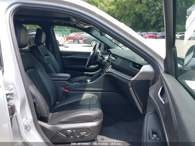 Jeep Grand Cherokee 4xe 2024 1C4RJYB6XRC132392 Image 5