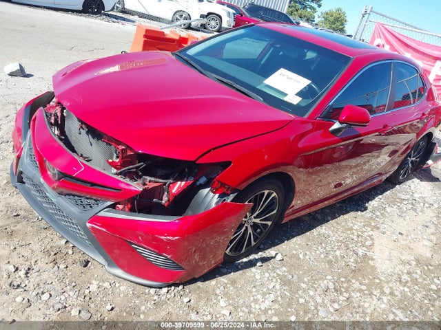 Toyota CAMRY SE 2020 4T1M11AKXLU304661 Image 2