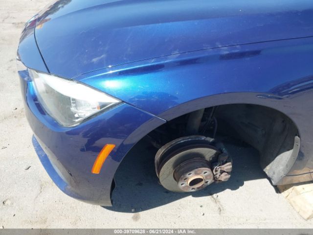 WBA8E1G36HNU15846 BMW 320i