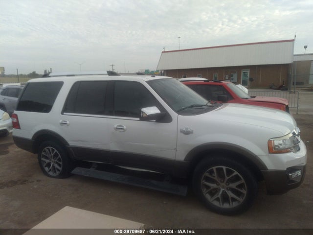 Ford Expedition King Ranch 2015 1FMJU1HT2FEF50059 Image 13