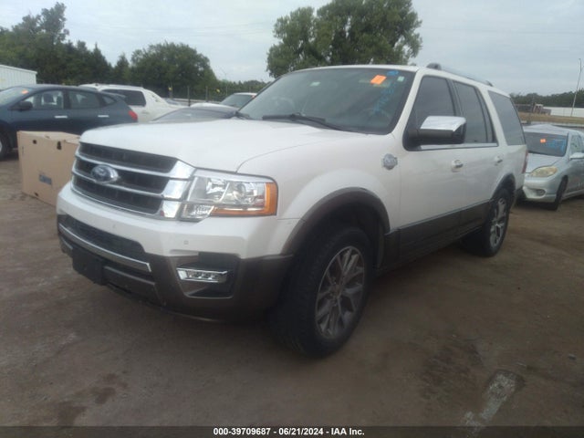 Ford Expedition King Ranch 2015 1FMJU1HT2FEF50059 Image 2