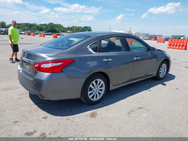39709796 :رقم المزاد ، 1N4AL3AP8HC139141 vin ، 2017 Nissan Altima 2.5/2.5 S/2.5 Sl/2.5 Sr/2.5 Sv مزاد بيع