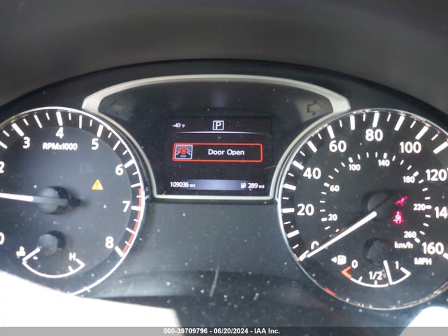 39709796 :رقم المزاد ، 1N4AL3AP8HC139141 vin ، 2017 Nissan Altima 2.5/2.5 S/2.5 Sl/2.5 Sr/2.5 Sv مزاد بيع