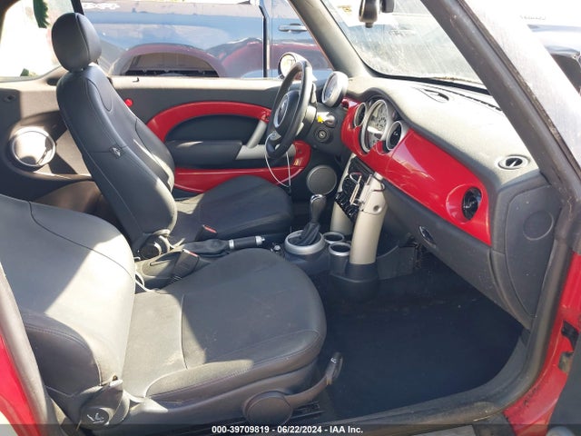 2008 MINI COOPER WMWRF33598TG18930 Photo 4