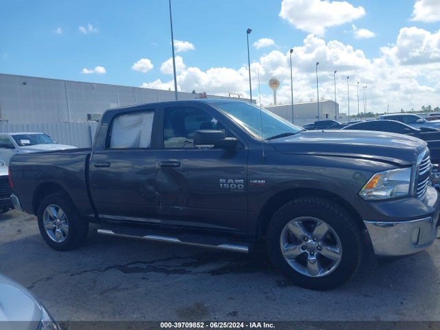 1C6RR6LT3KS537109 RAM 1500 Classic Lone Star  4x2 5'7 Box