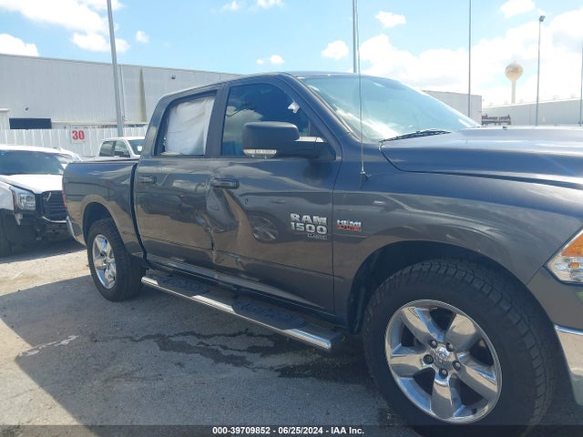 1C6RR6LT3KS537109 RAM 1500 Classic Lone Star  4x2 5'7 Box