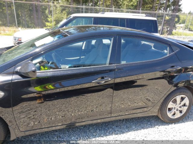 KMHDH4AE4GU512189 Hyundai ELANTRA SE