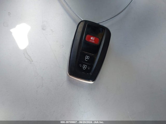 Toyota Prius Two 2016 JTDKBRFU4G3020598 Image 11