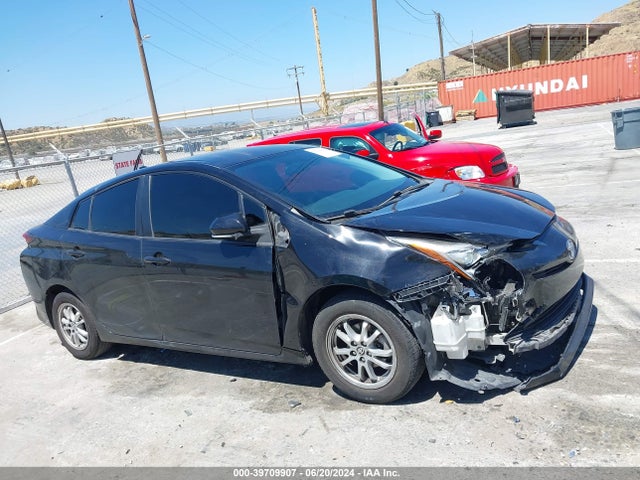 Toyota Prius Two 2016 JTDKBRFU4G3020598 Image 13