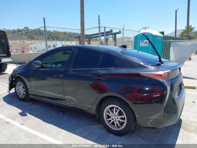 Toyota Prius Two 2016 JTDKBRFU4G3020598 Image 14