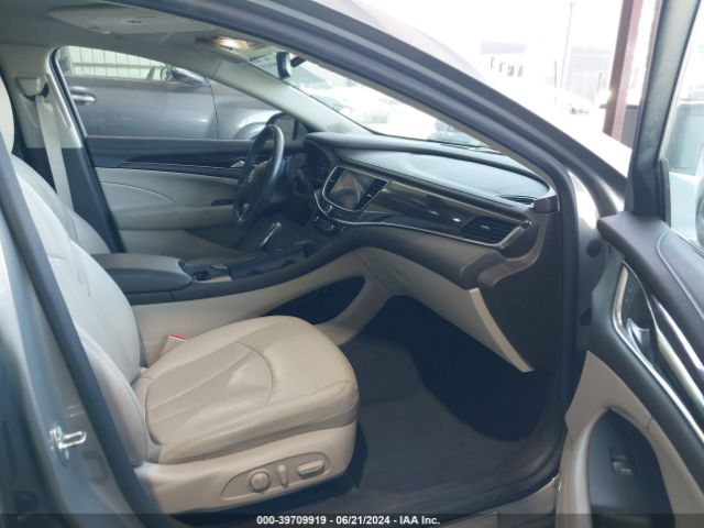 1G4ZP5SS1HU200139 Buick Lacrosse Essence