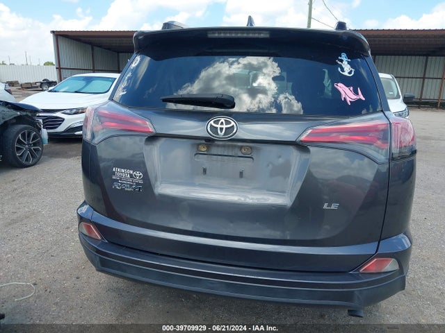 Toyota RAV4 LE 2017 JTMZFREV6HJ106456 Image 16