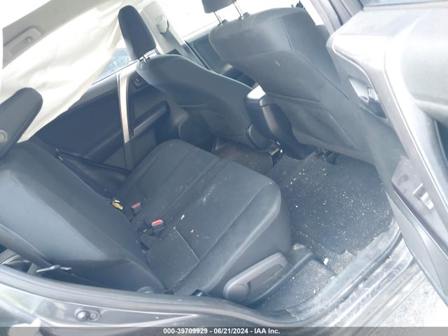 Toyota RAV4 LE 2017 JTMZFREV6HJ106456 Image 8