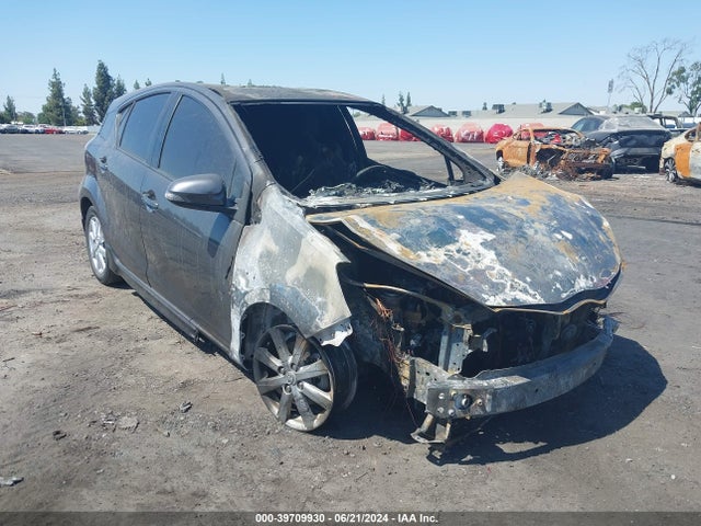 Toyota Prius C Two 2017 JTDKDTB3XH1596021 Image 1