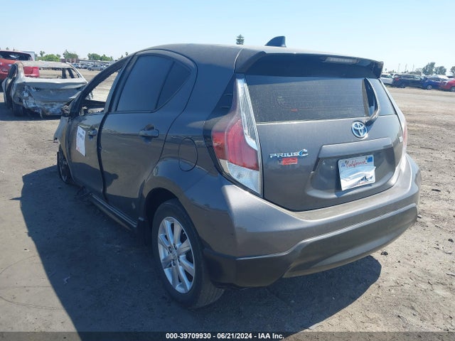Toyota Prius C Two 2017 JTDKDTB3XH1596021 Image 3