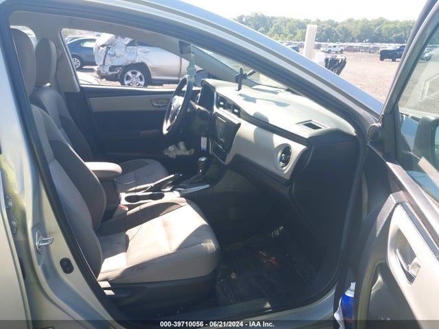 Toyota COROLLA LE 2018 2T1BURHE8JC041033 Image 5